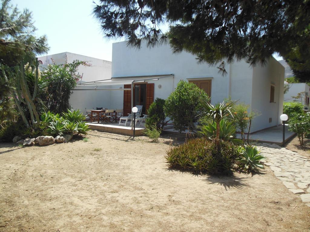 Villa Punta Lunga 法维尼亚纳 外观 照片