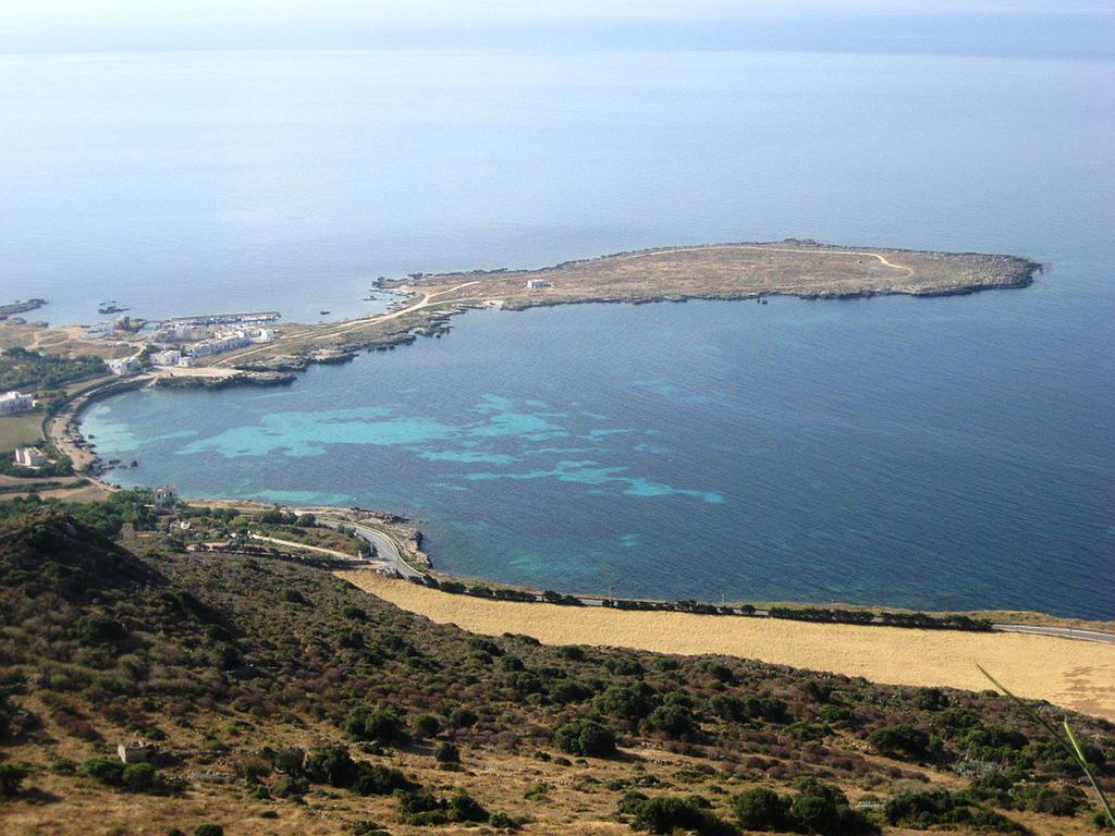 Villa Punta Lunga 法维尼亚纳 外观 照片